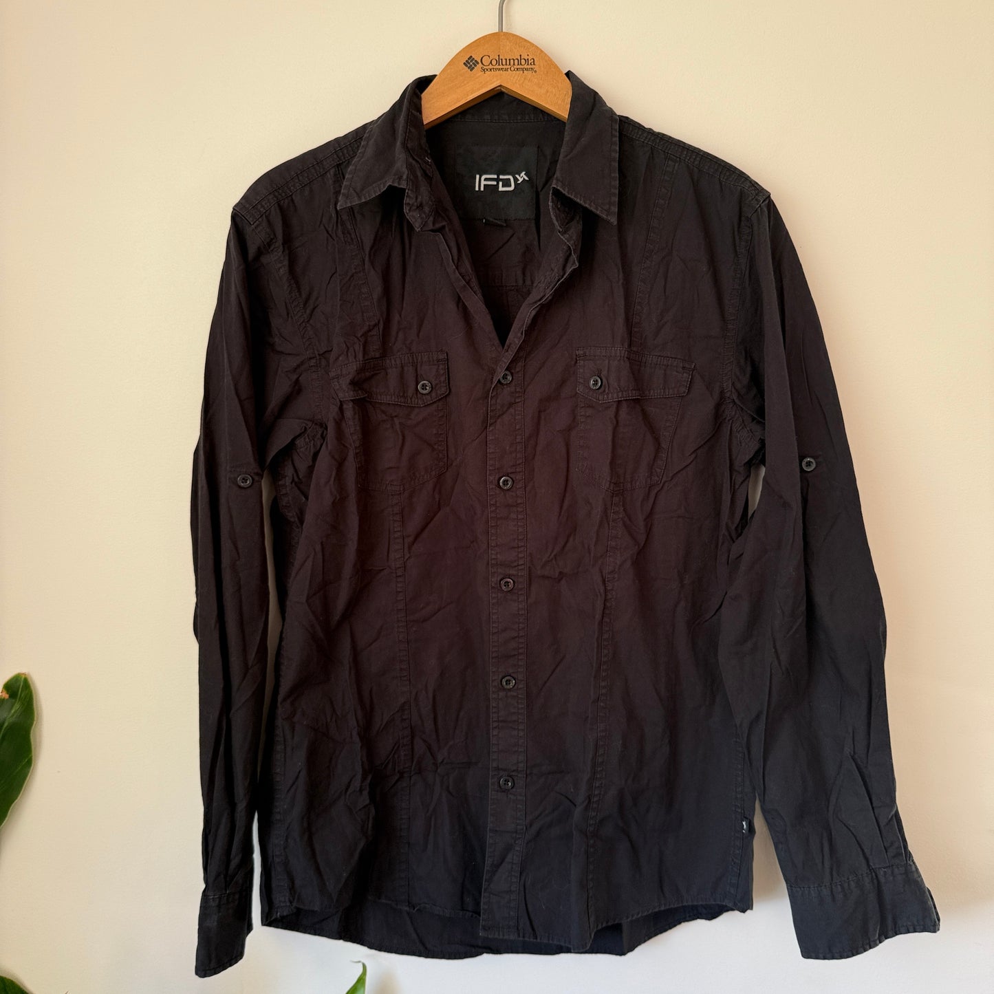 IFD Size Small Black Long-Sleeve Button-Up Casual Shirt