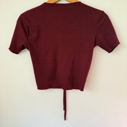 Unbranded Size U/Arm 37cm Maroon Ribbed Tie-Front Crop Top