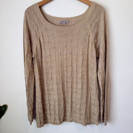 Table Eight Size L Knit Sweater