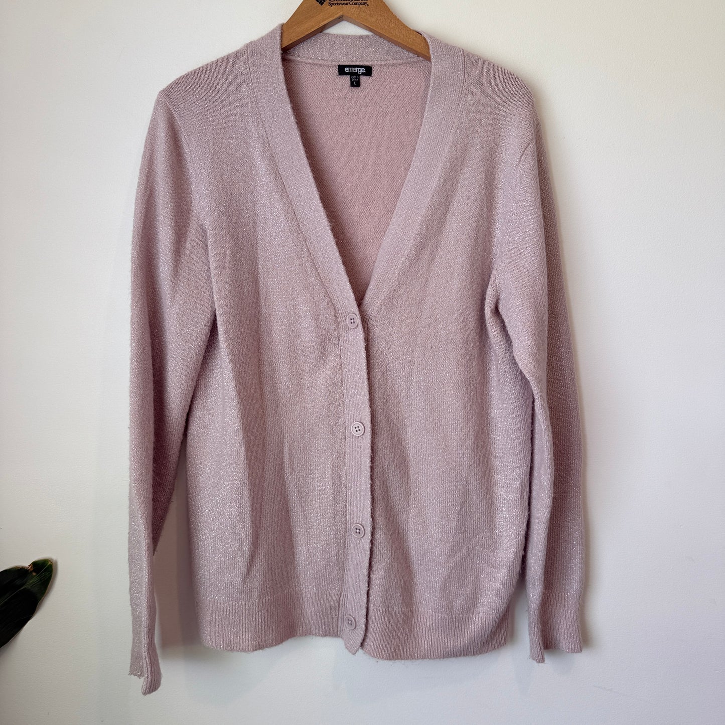 Emerge Size L V-Neck Cardigan Sweater