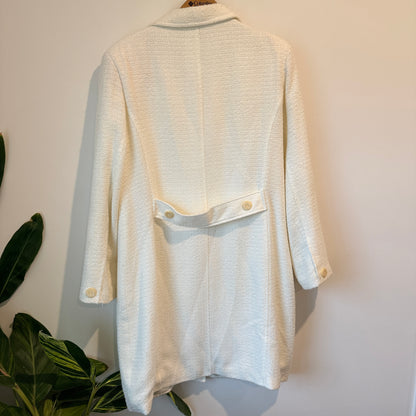 Postie Fashions Size 14 White Textured Coat