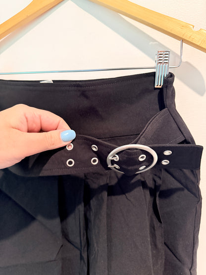 GLASSONS Black Pleated Mini Skirt with Belt Detail Size 10