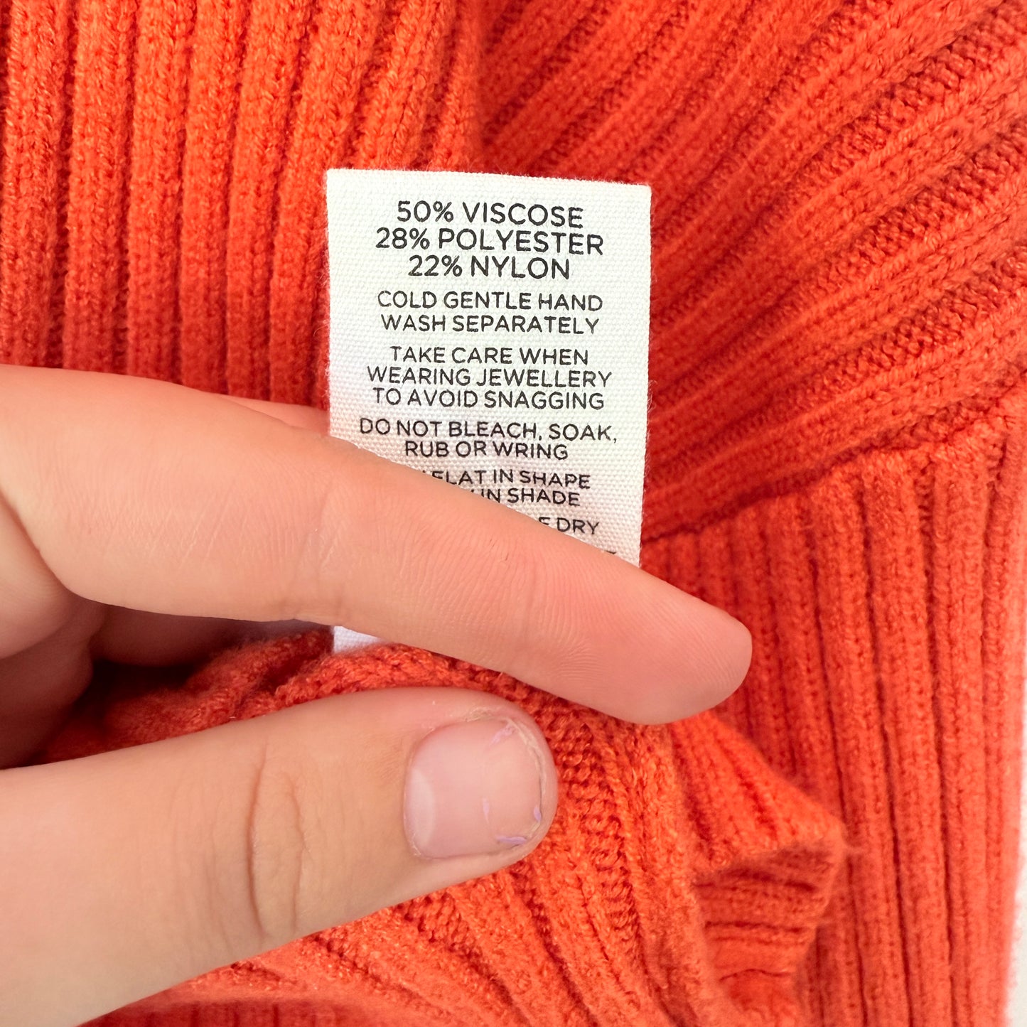 Glassons Size S Crewneck Cropped Sweater