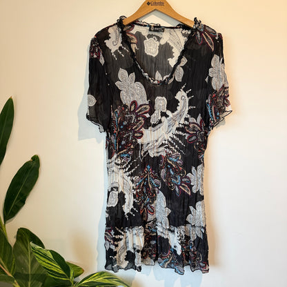 Merric Size 18 Black & White Sheer Floral Paisley Tunic Dress