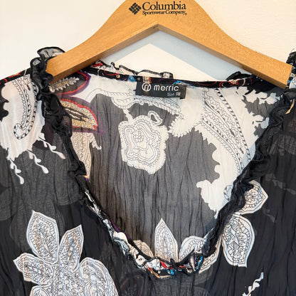Merric Size 18 Black & White Sheer Floral Paisley Tunic Dress