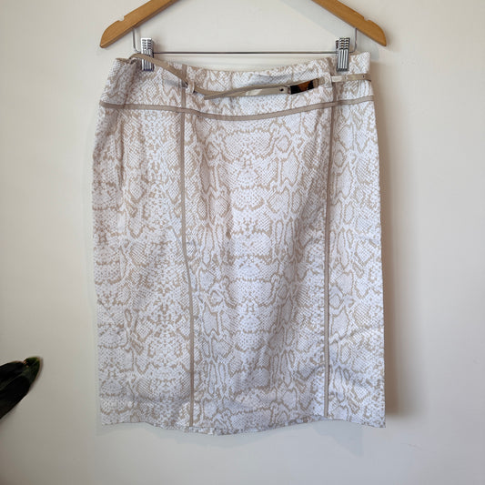 Jacqui.E Size 14 Pencil Skirt