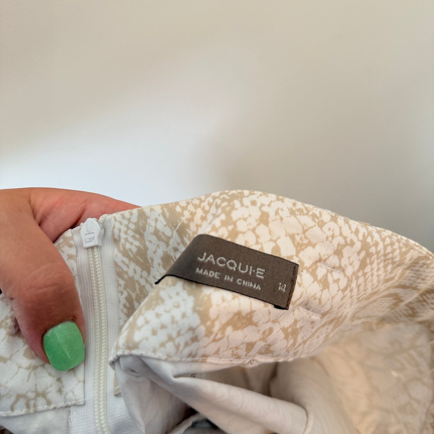 Jacqui.E Size 14 Pencil Skirt