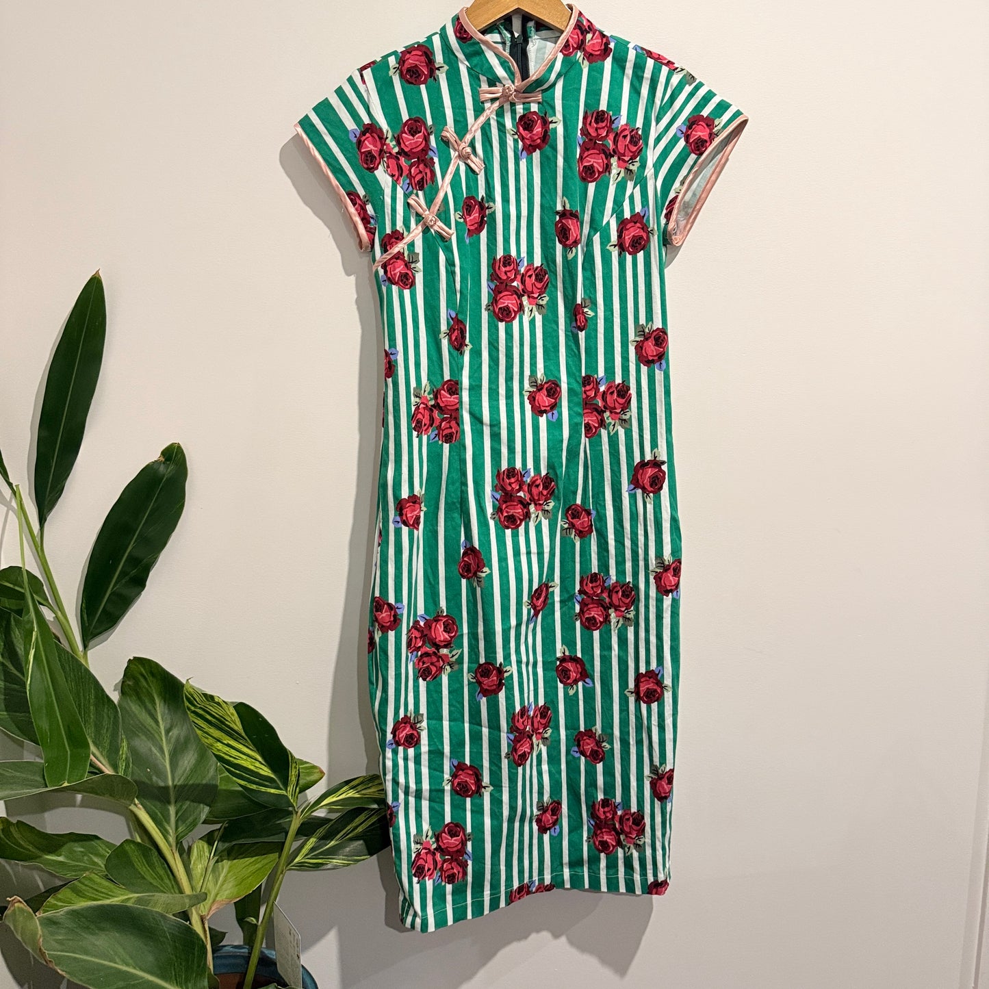 Unknown Brand U/Arm to U/Arm 43cm Striped Floral Print Dress