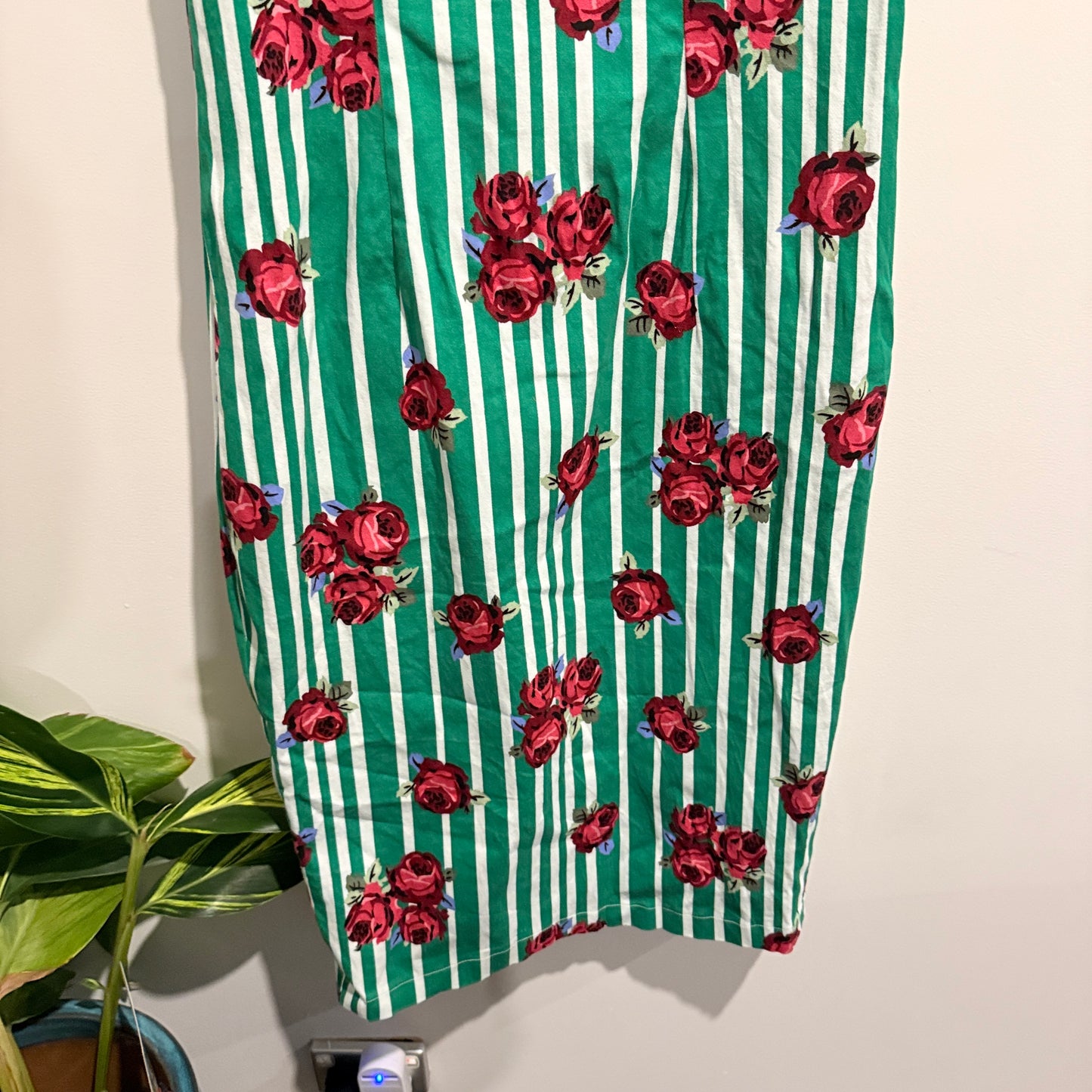 Unknown Brand U/Arm to U/Arm 43cm Striped Floral Print Dress