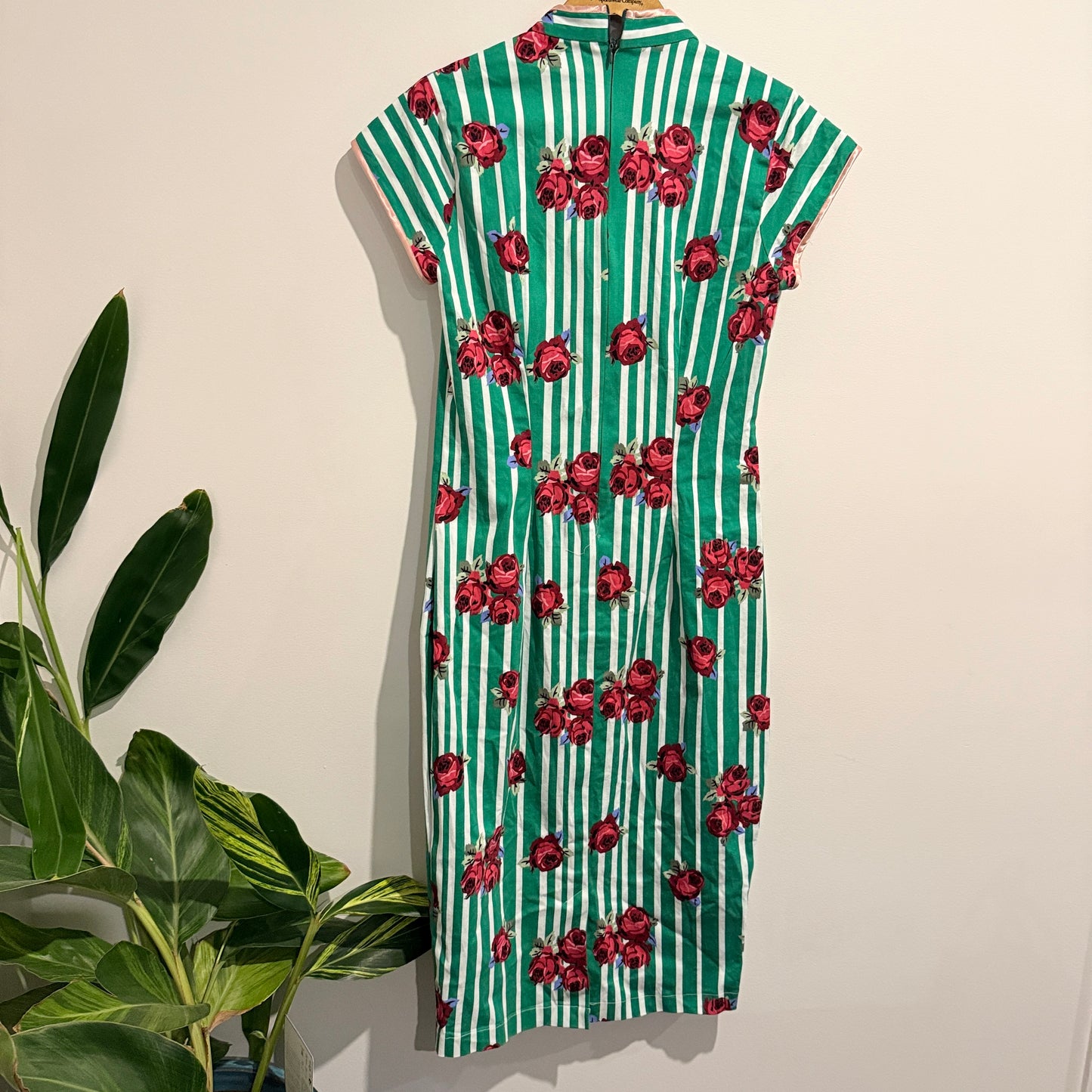 Unknown Brand U/Arm to U/Arm 43cm Striped Floral Print Dress