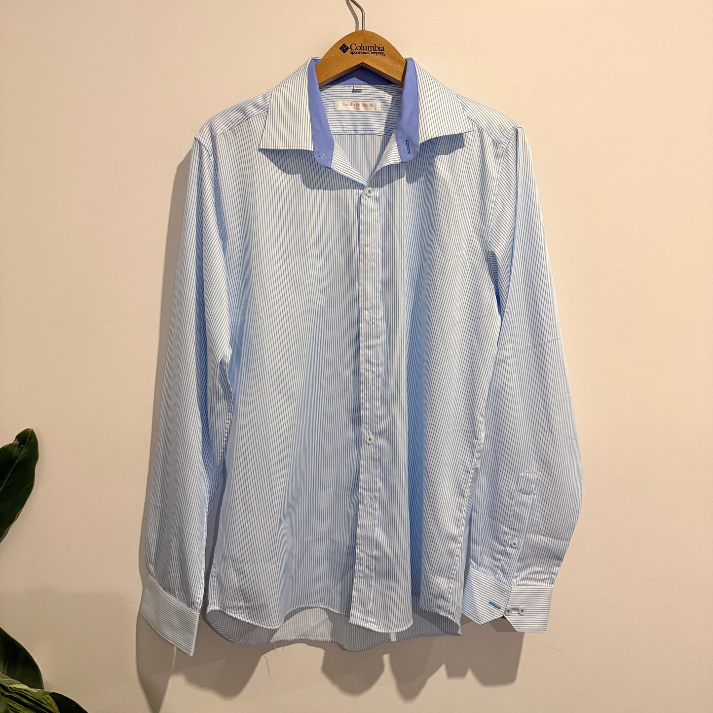 Geoffrey Beene Size 42 Light Blue & White Striped Long-Sleeve Shirt