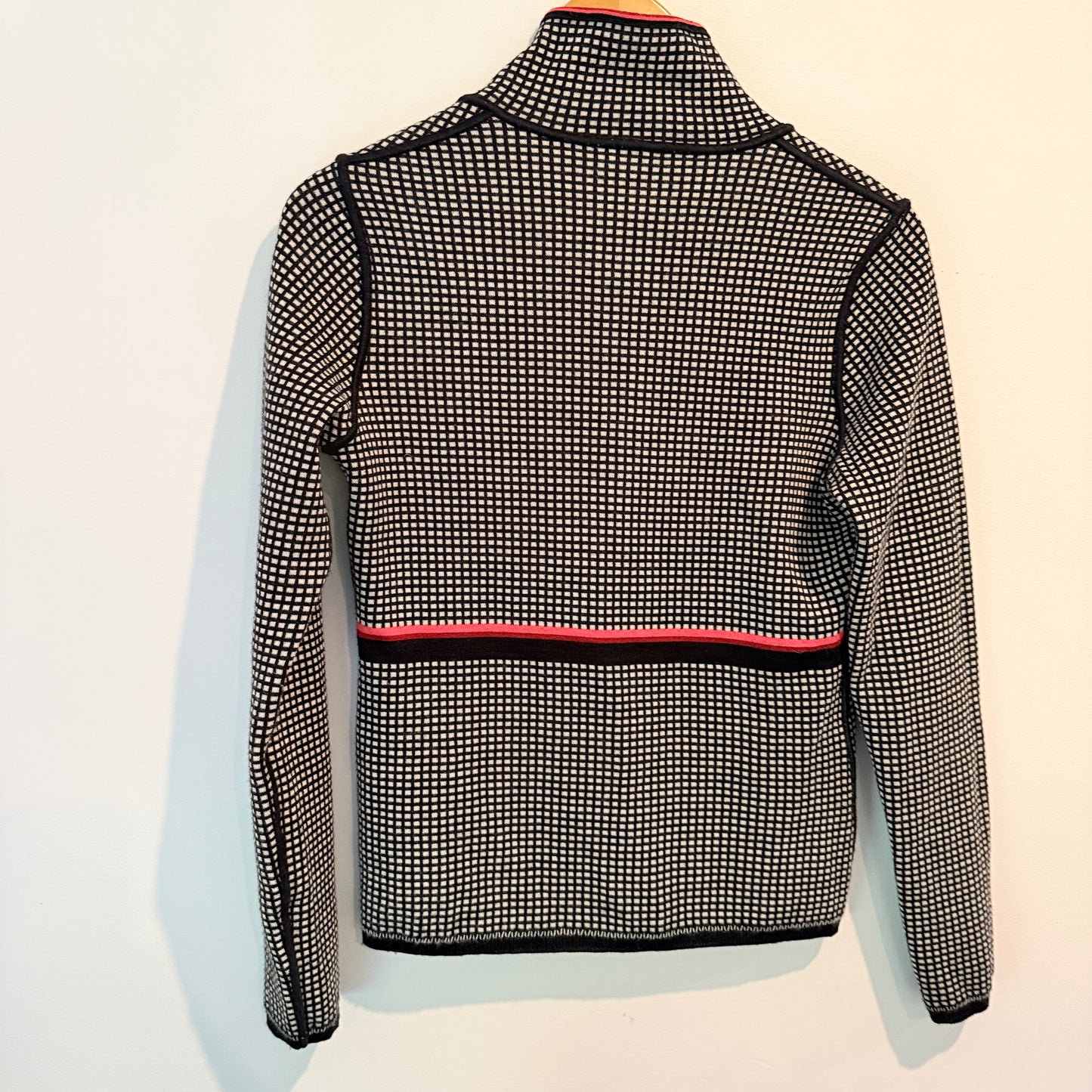 Painura Studio Size 44 (U/Arm to U/Arm 48cm) Wool / Acrylic Blend Cardigan