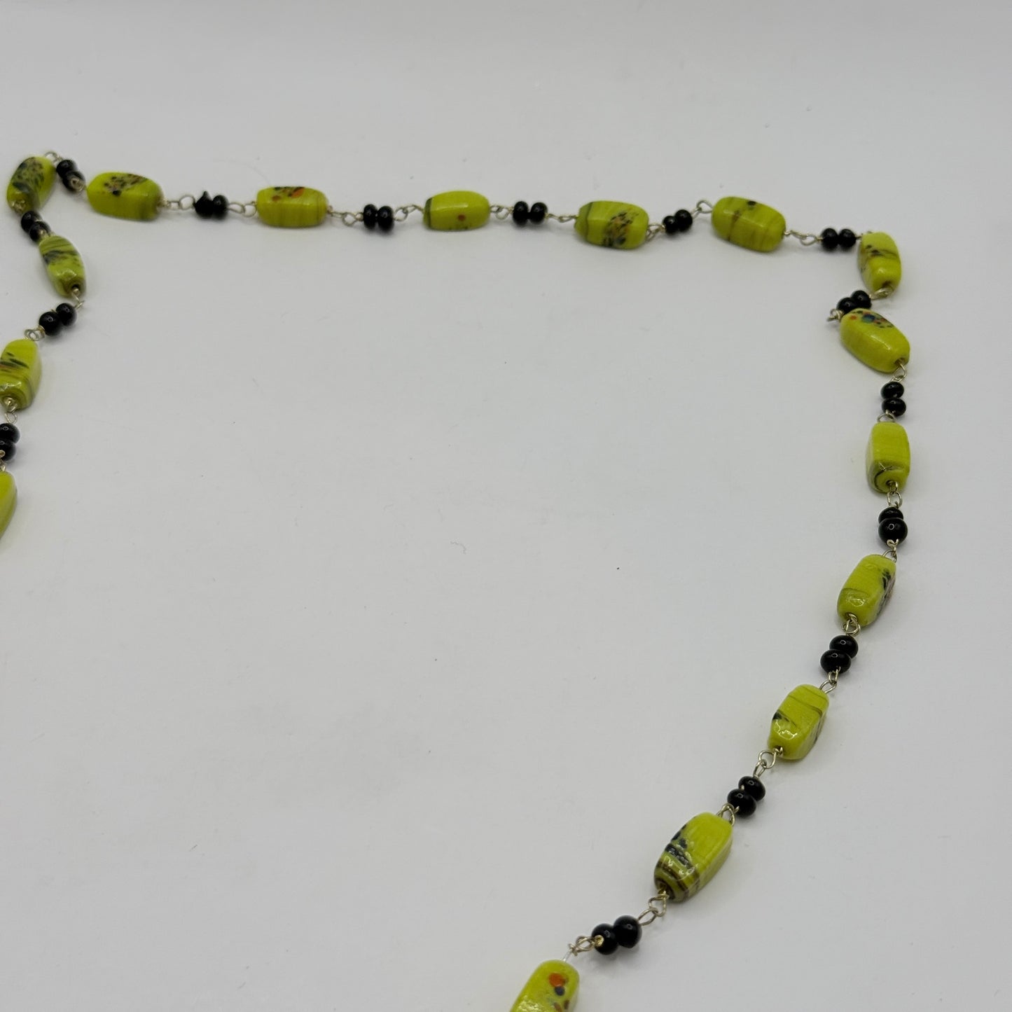 Vibrant Green Glass Bead Necklace with Black Accents