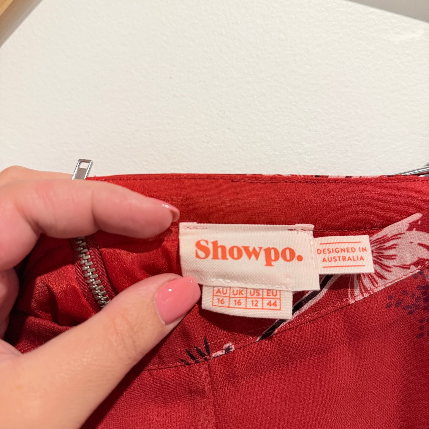 Showpo Size 16 Red Floral Print Midi Skirt