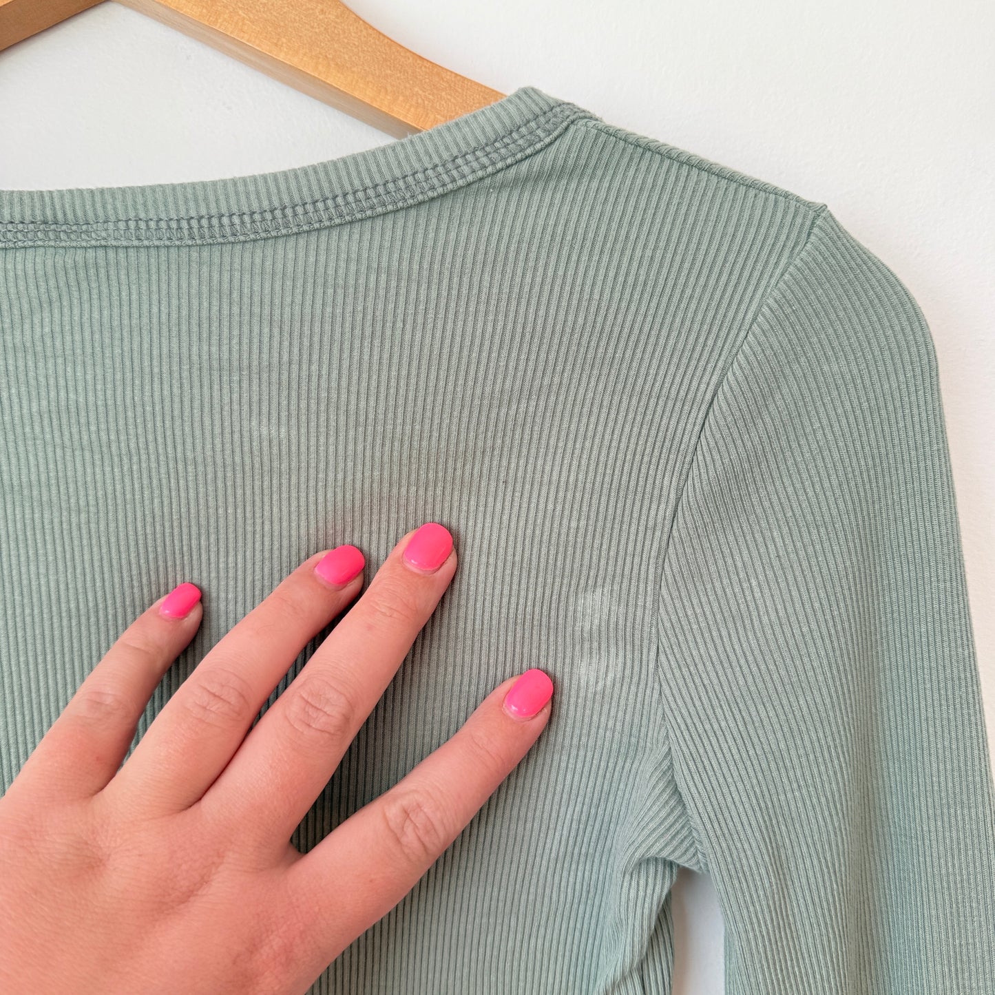 Cotton On Size S/P Light Ribbed Long-Sleeve Crop Top