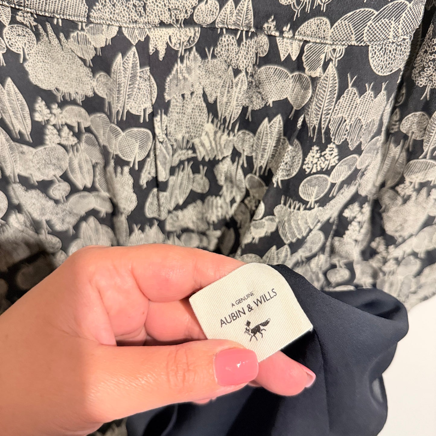 Aubin & Wills Size 6 Long-Sleeved 100% Silk Dress