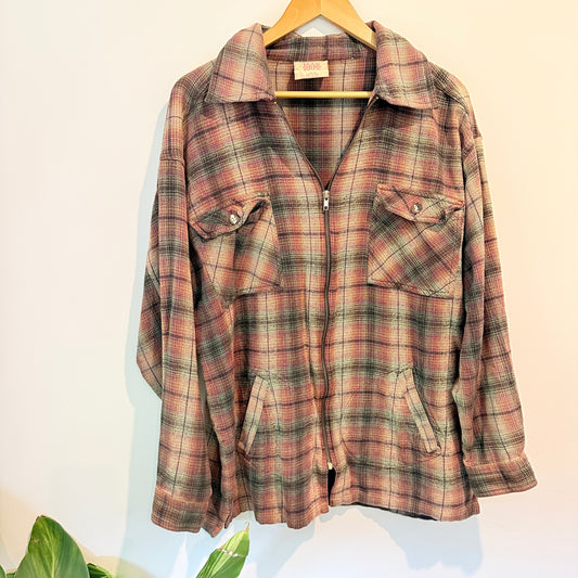 100% Weekend Size XL Plaid Flannel Shacket (Shirt-Jacket)