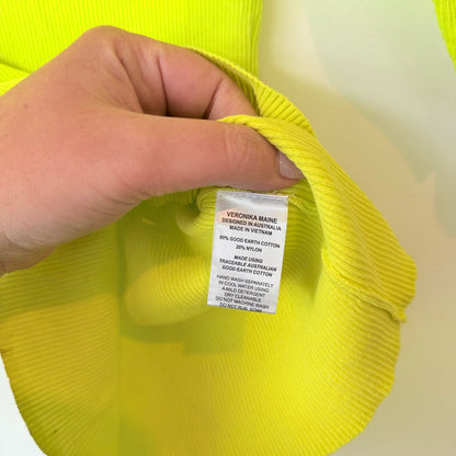 Veronika Maine Size S Ribbed Top