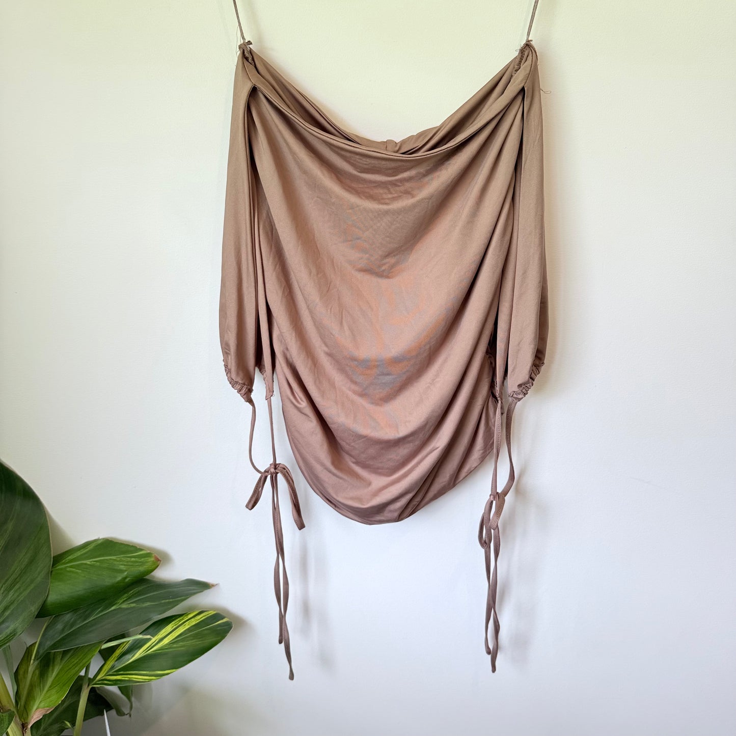 Mirrou Size XL Rouched Off Shoulder Top