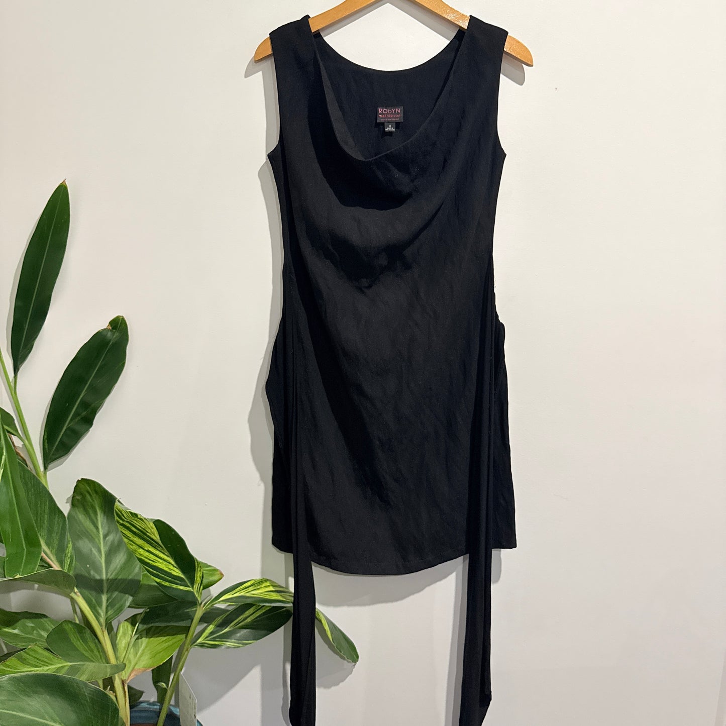 Robyn Mathieson (NZ Made) Size 8 Black Cowl Neck Shift Dress