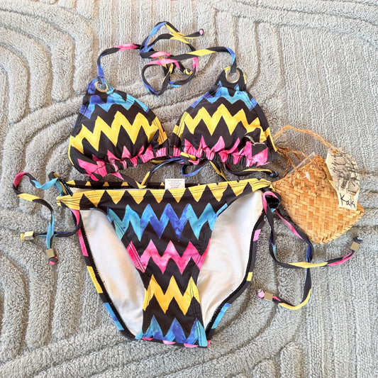 Kaikea Vibrant Chevron Print Bikini Set