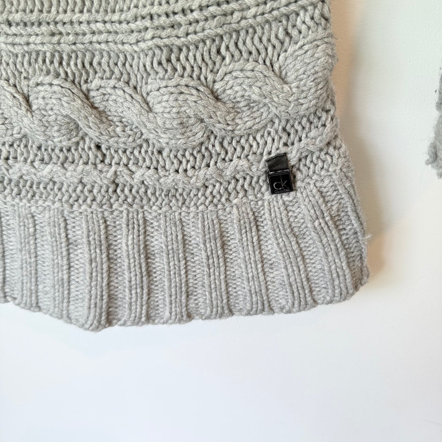 Kids Knit Longline Jumper with Calvin Klein Tags - Age 8