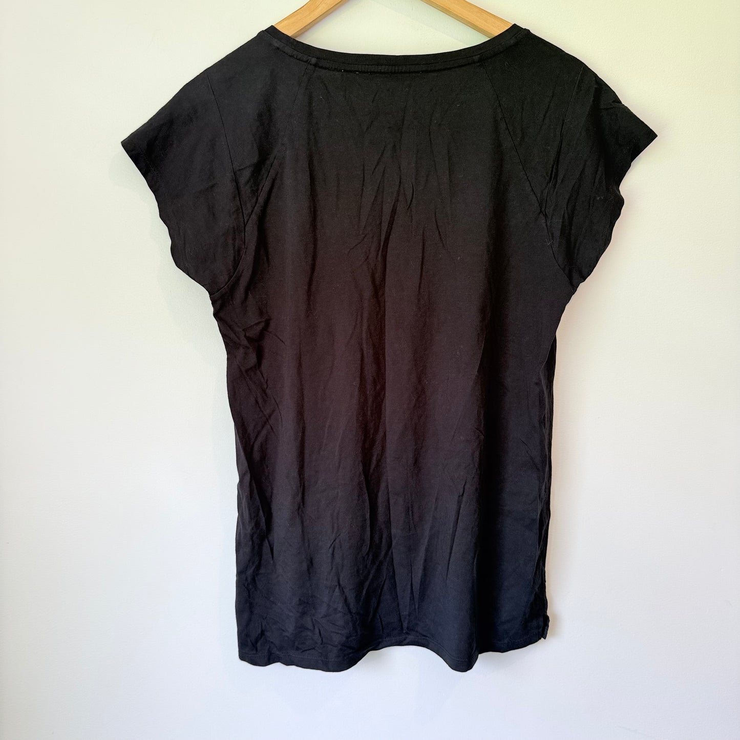 Country Road Size S Black T-Shirt with Pocket