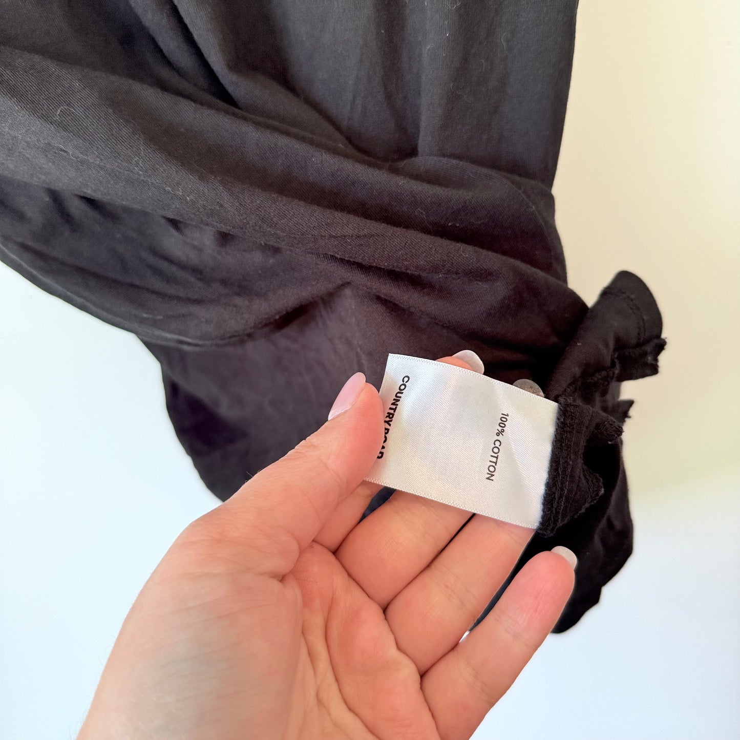 Country Road Size S Black T-Shirt with Pocket