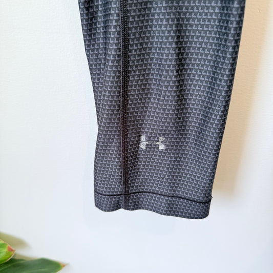 Under Armour Women’s Black & Gray Crop Leggings - 62cm Waist