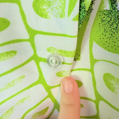 Brand Unknown NZ Made Size XL Cool Summer Aloha Shirt Monstera Green