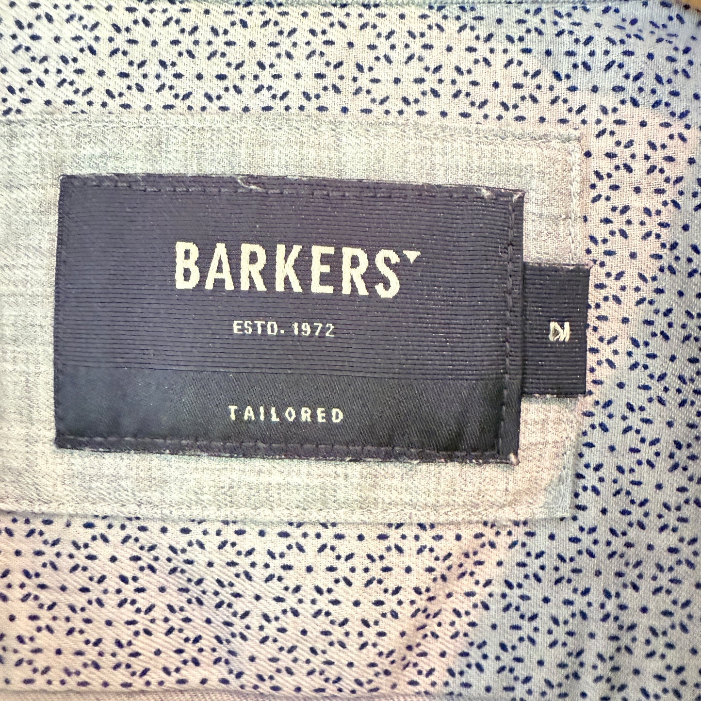Barkers Size M Slim Fit Long-Sleeve Dress Shirt