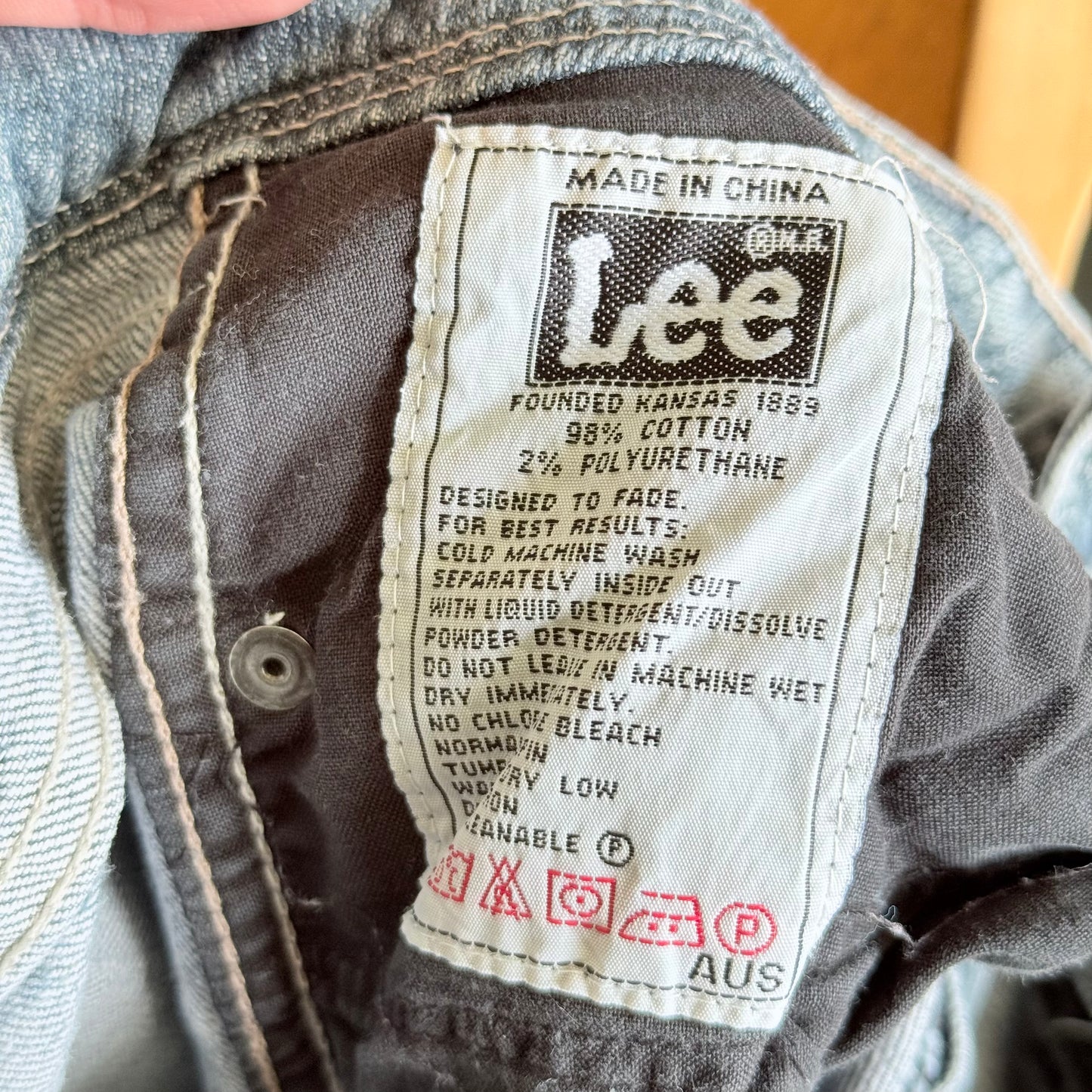 Lee Size 8 Light Wash Denim Jeans