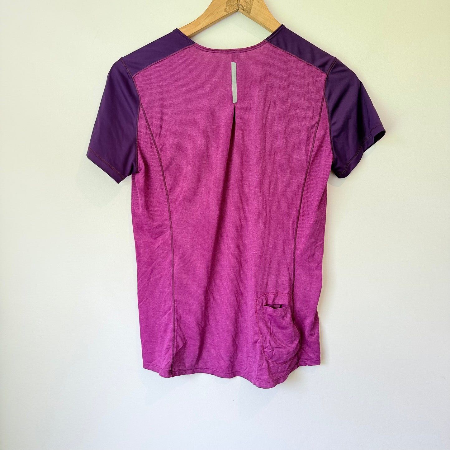 Salomon Size S Agile SS Tee Women’s Running T-Shirt