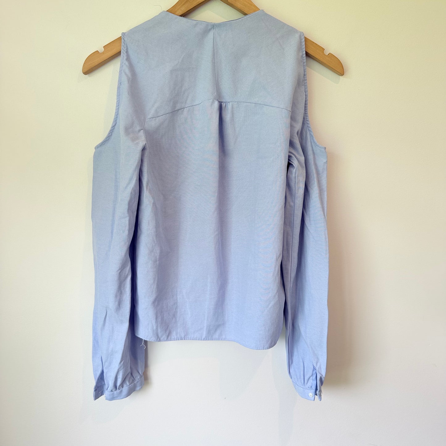 Zara Trafaluc Size XS Light Blue Cold-Shoulder Blouse