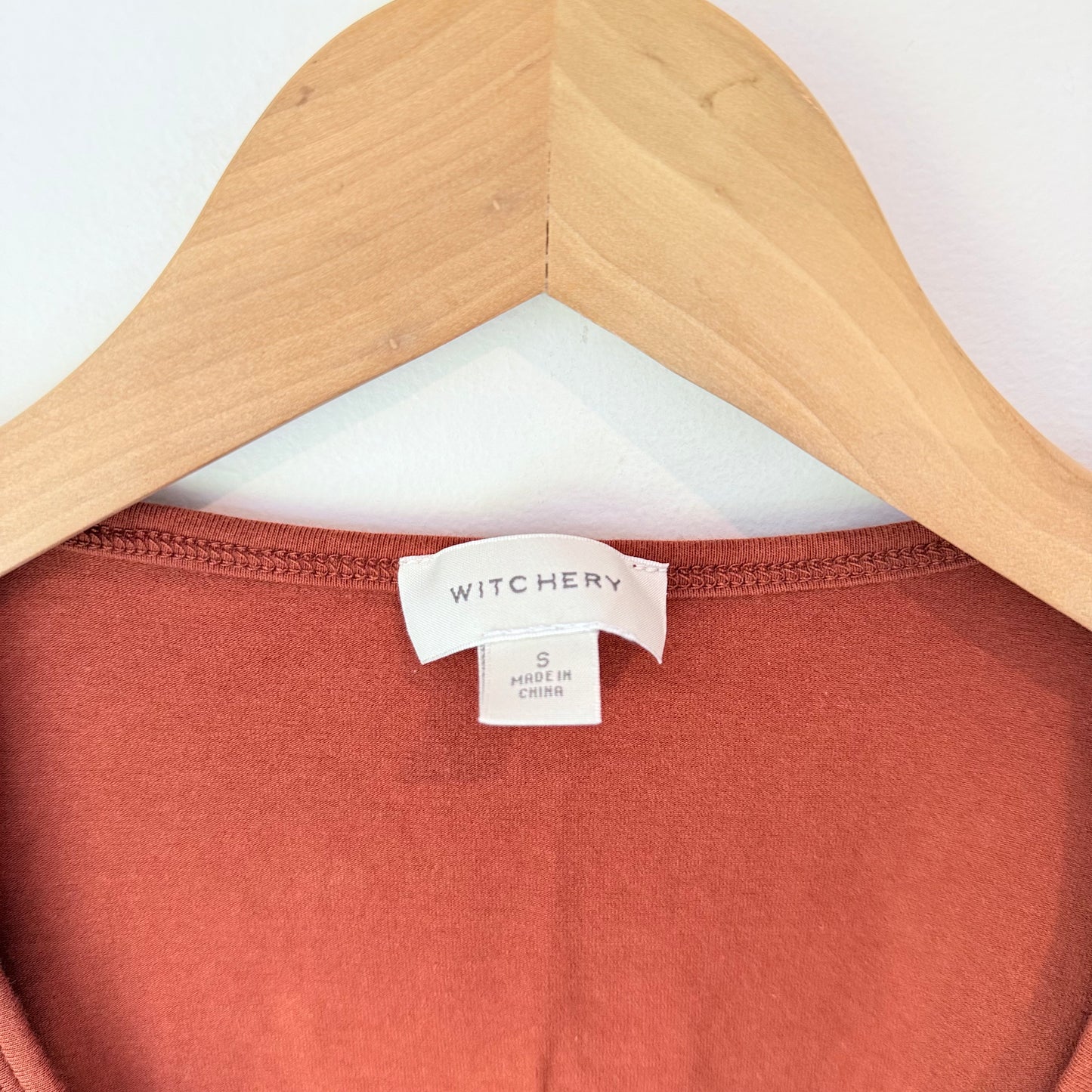 Witchery Size S Rust Square-Neck Puff Sleeve Knotted Top