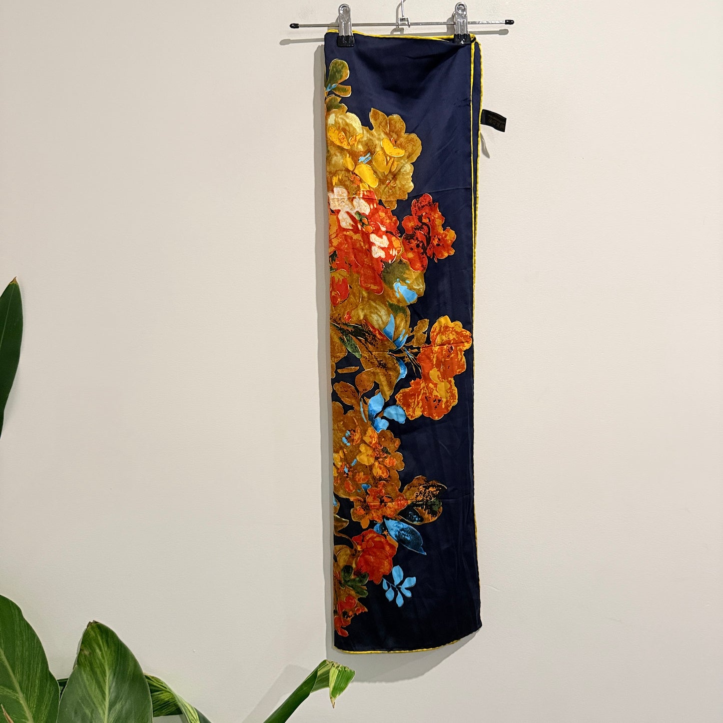 Miss Mural Size 90cm Floral-Themed Scarf or Shawl