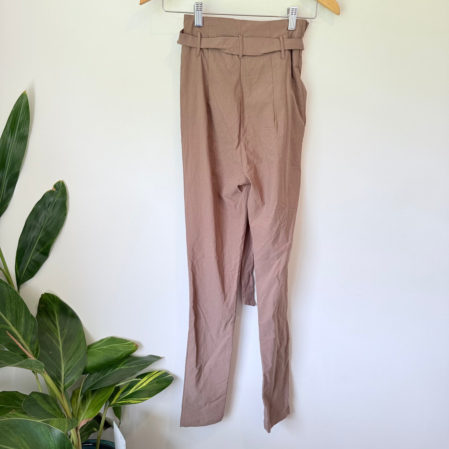 Love Tree Size M Rayon Beige Tie-Waist Pants