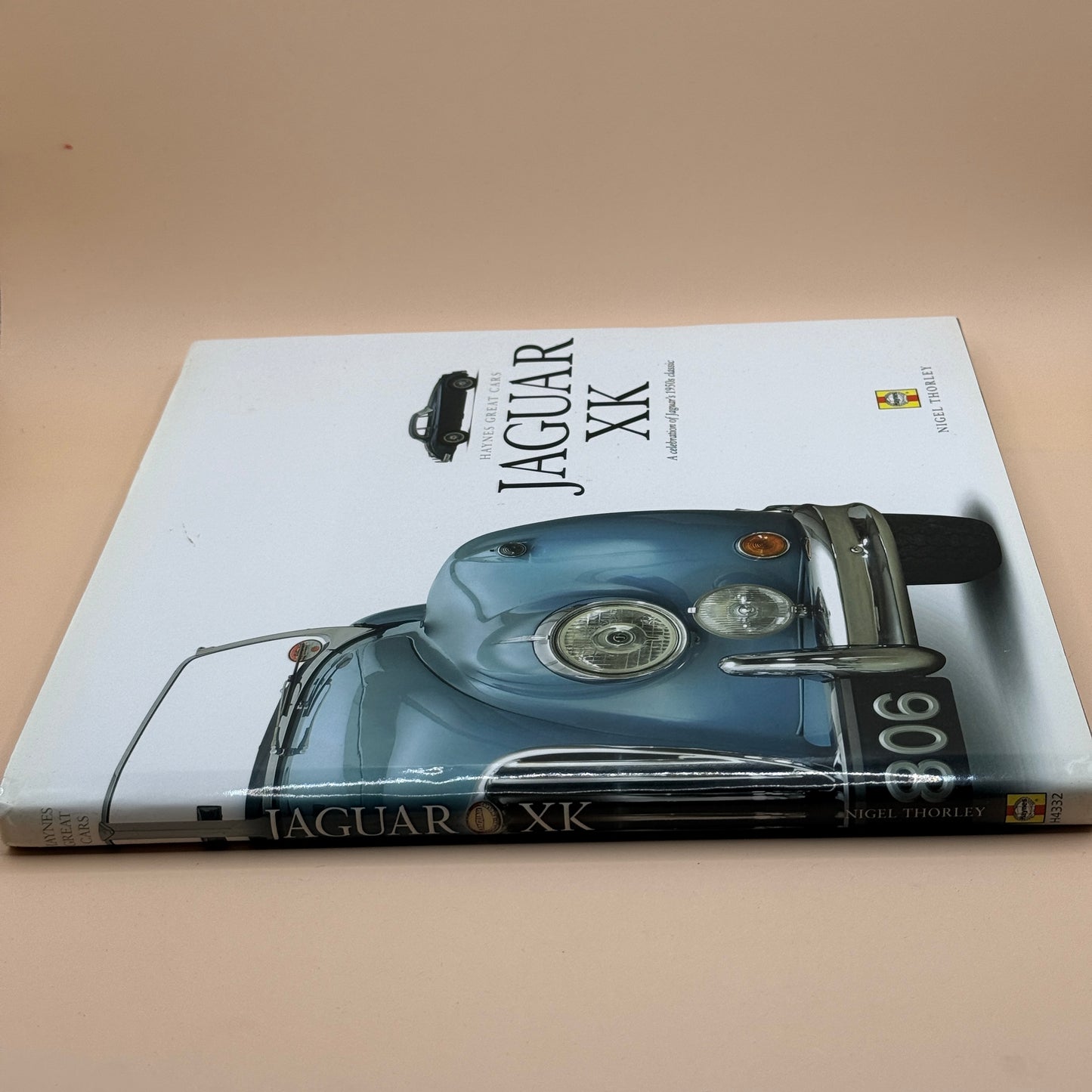 Jaguar XK: A Celebration of Jaguar’s 1950s Classic – Nigel Thorley