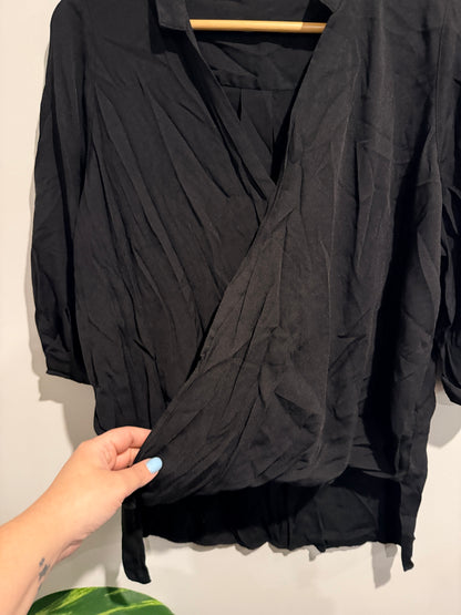 Glassons Size 10 Drape Front Top