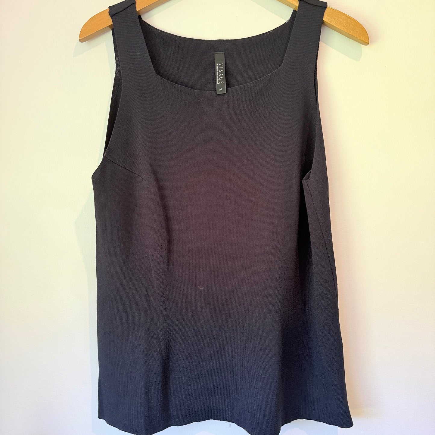 Visage NZ Made Size M Black Women’s Sleeveless Tank Top