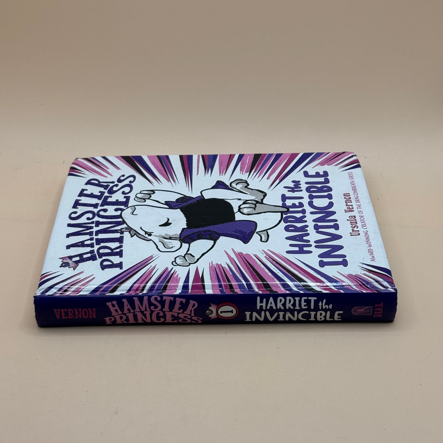 Hamster Princess: Harriet the Invincible by Ursula Vernon