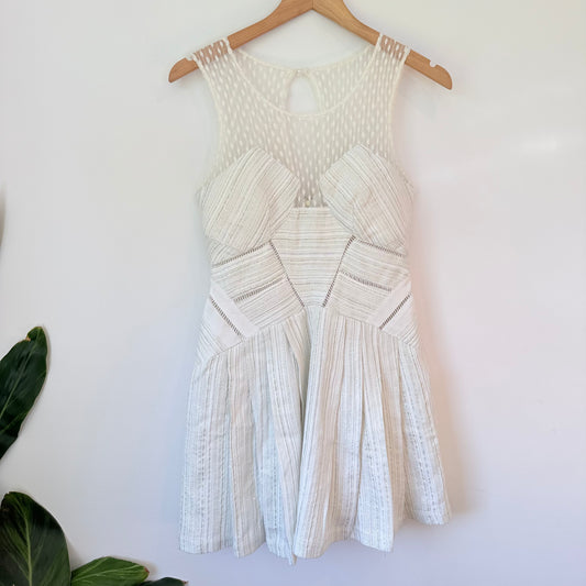 Asilio Size 8 Lace Dress