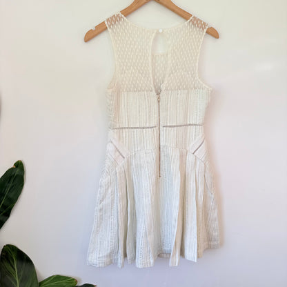 Asilio Size 8 Lace Dress