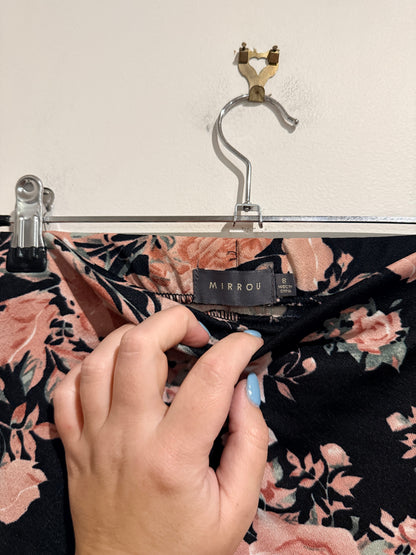 Mirrou Size 8 Floral Print Pencil Skirt