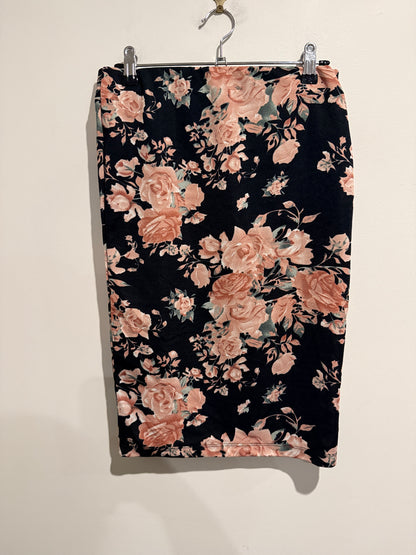 Mirrou Size 8 Floral Print Pencil Skirt