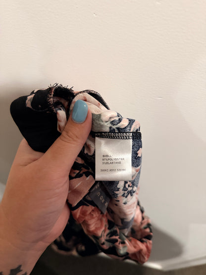 Mirrou Size 8 Floral Print Pencil Skirt