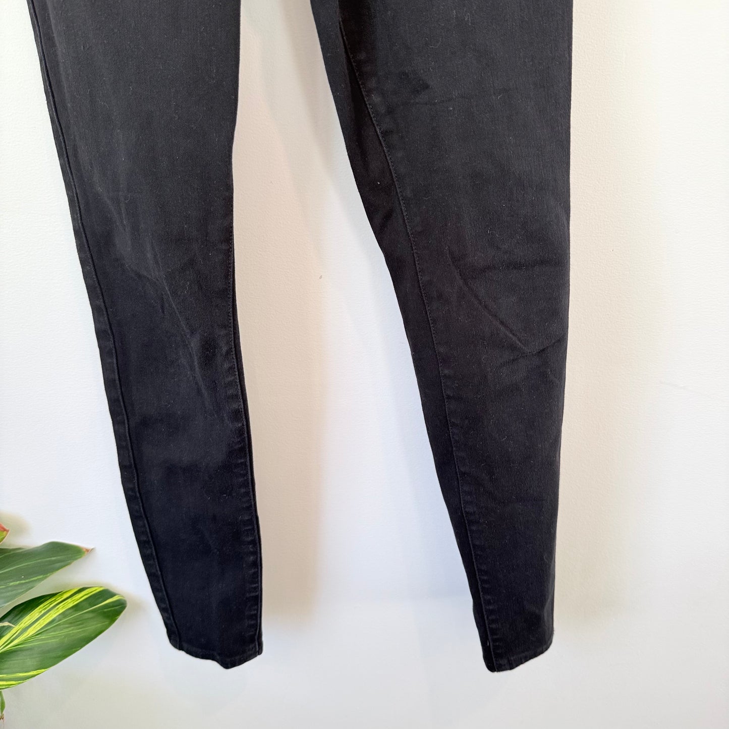 Jeanswest Freeform 360 High Waisted Skinny 7/8 Jeans - Size 6