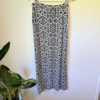 Geometric Print Stretch Maxi Skirt - 72cm Waist