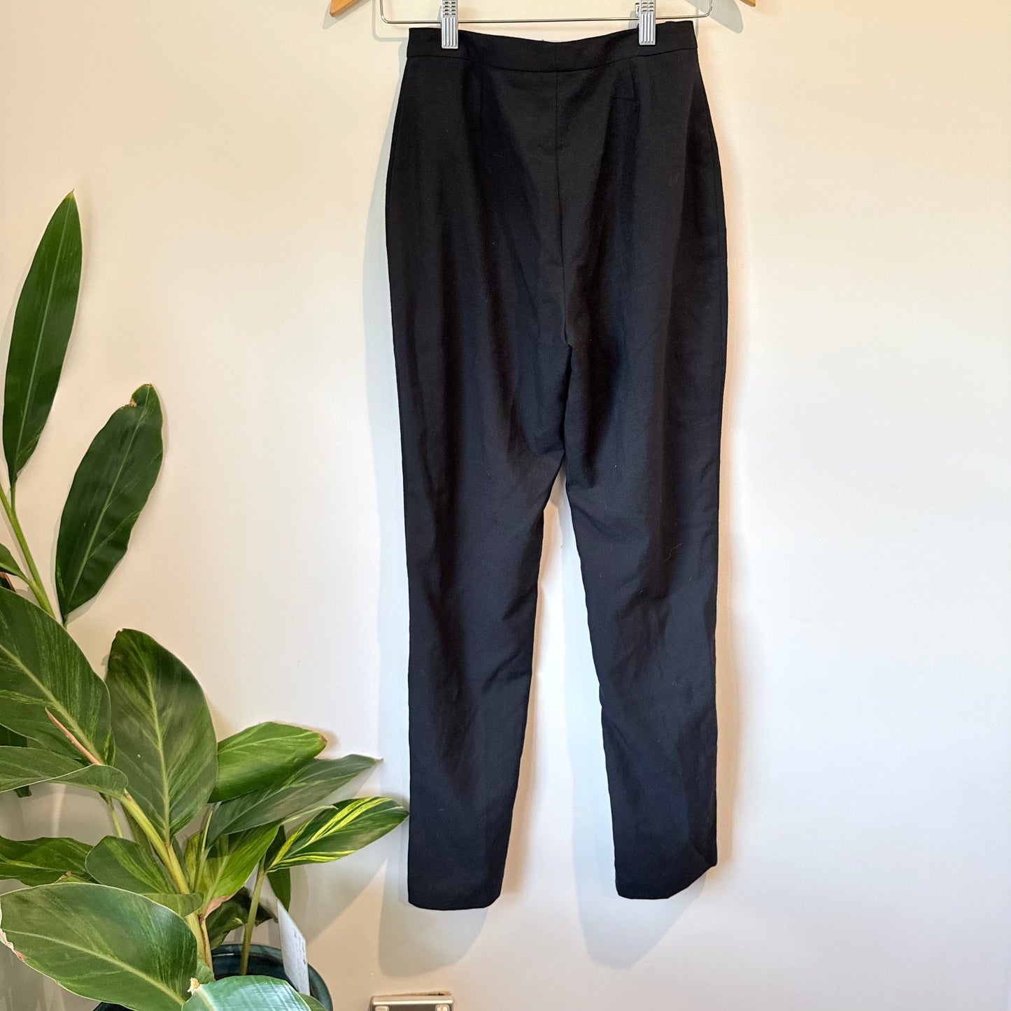 Courtenay (Made in NZ) Size 10 Pants