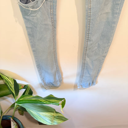 IQ Ladies Distressed Skinny Jeans - Light Wash - 28